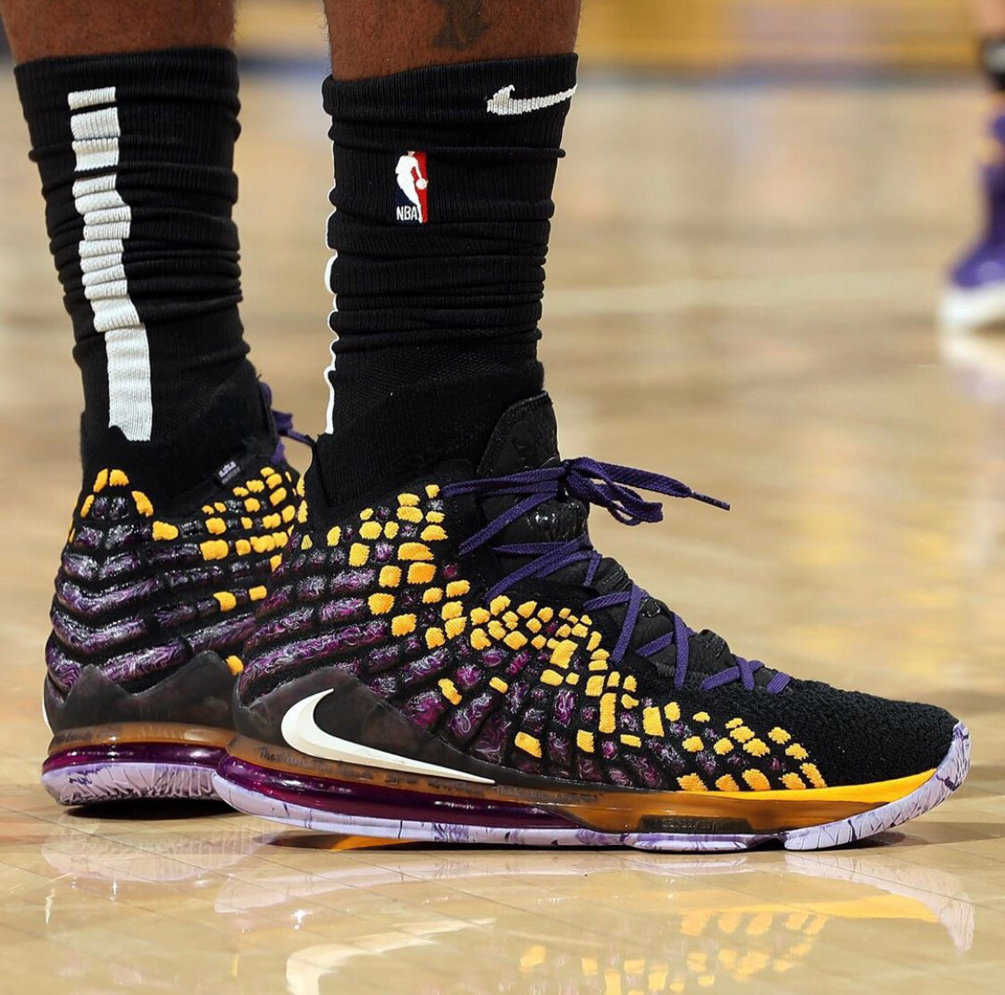 越南记者质疑国安近期比赛强度，拉米罗：各队差距其实并不大（越南记者质疑国安近阶段赛程含金量，拉米罗回应：球队间实力差距不大）